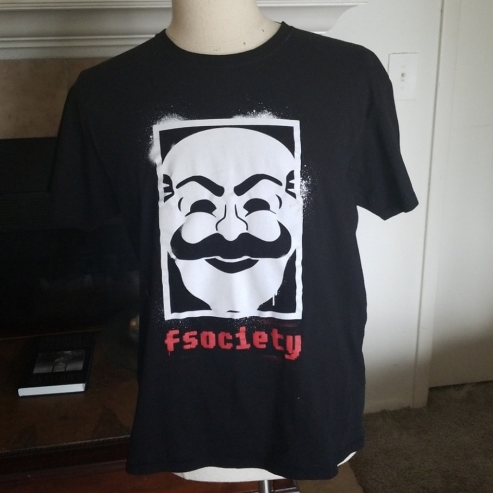 💥SALE💥MR ROBOT F SOCIETY T-SHIRT